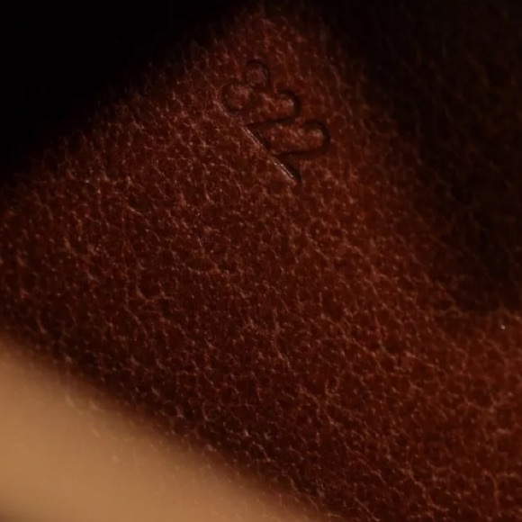 Louis Vuitton Cartouchiere MM Monogram LV Bag - Picture 7 of 7